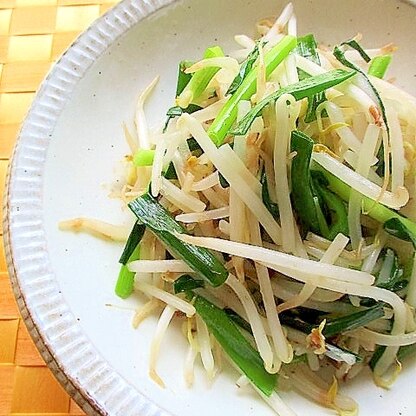 節約おかず♪もやしとネギのおかか炒め